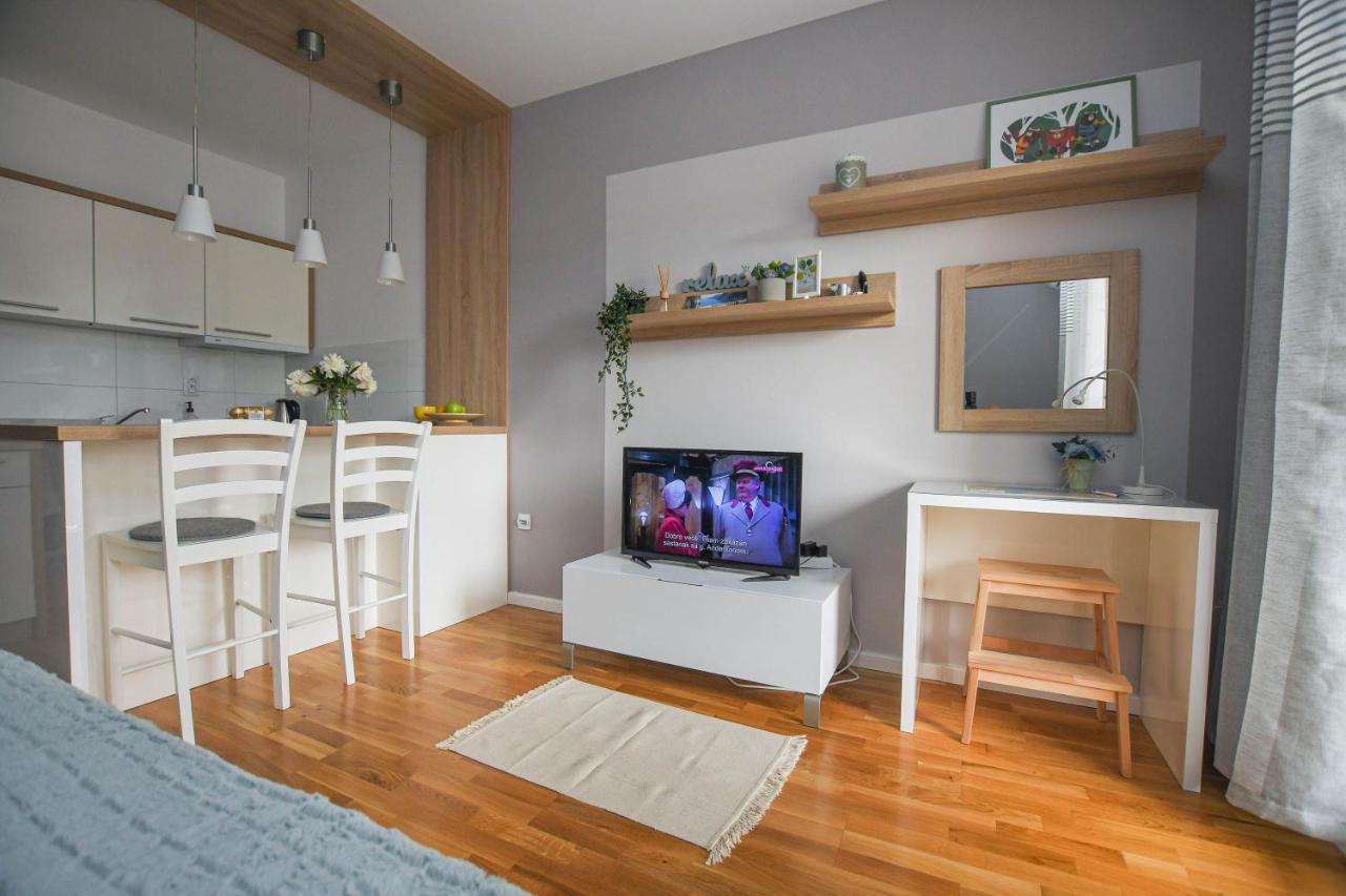 Apartment Plaza Kladovo Exterior photo